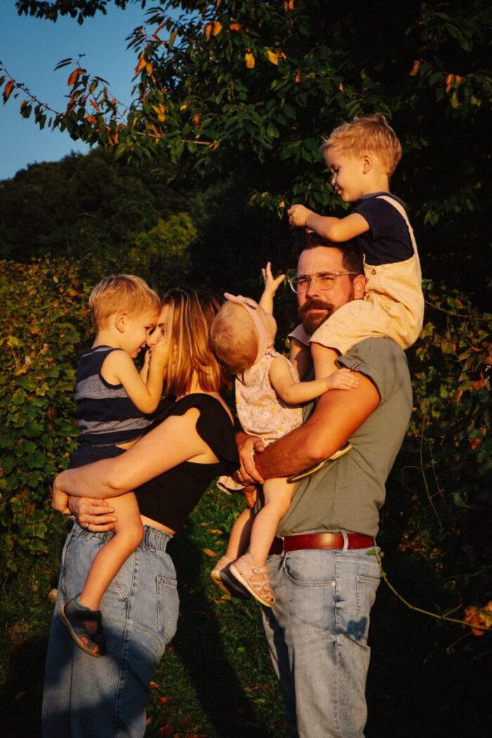 Tomcsányi Family